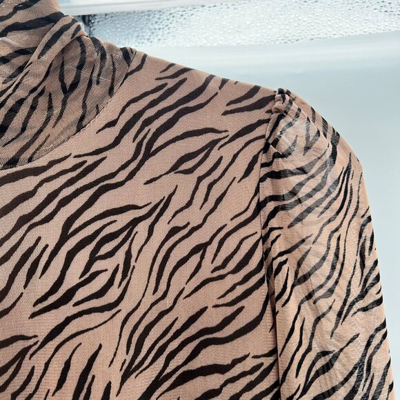 Jane & Delancey Animal Print Mock Neck Top Long Bishop Sleeve Brown Size Small - Picture 4 of 9
